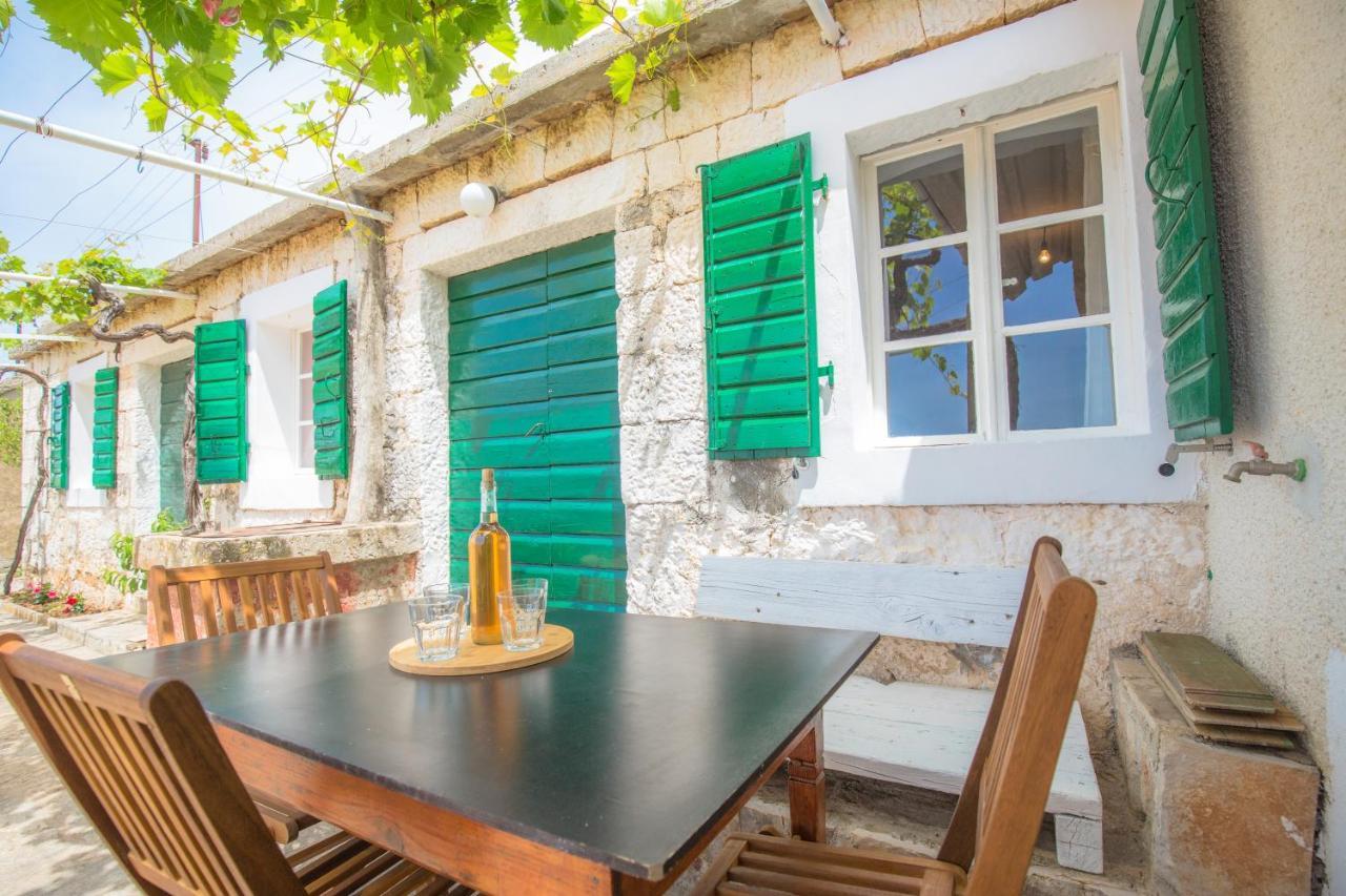 Villa Dalmatian Stone House Rogoznica  Esterno foto